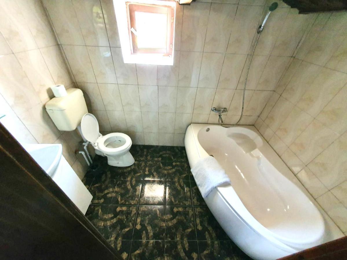 Casa Din Coltul Cetatii Villa Harman ภายนอก รูปภาพ